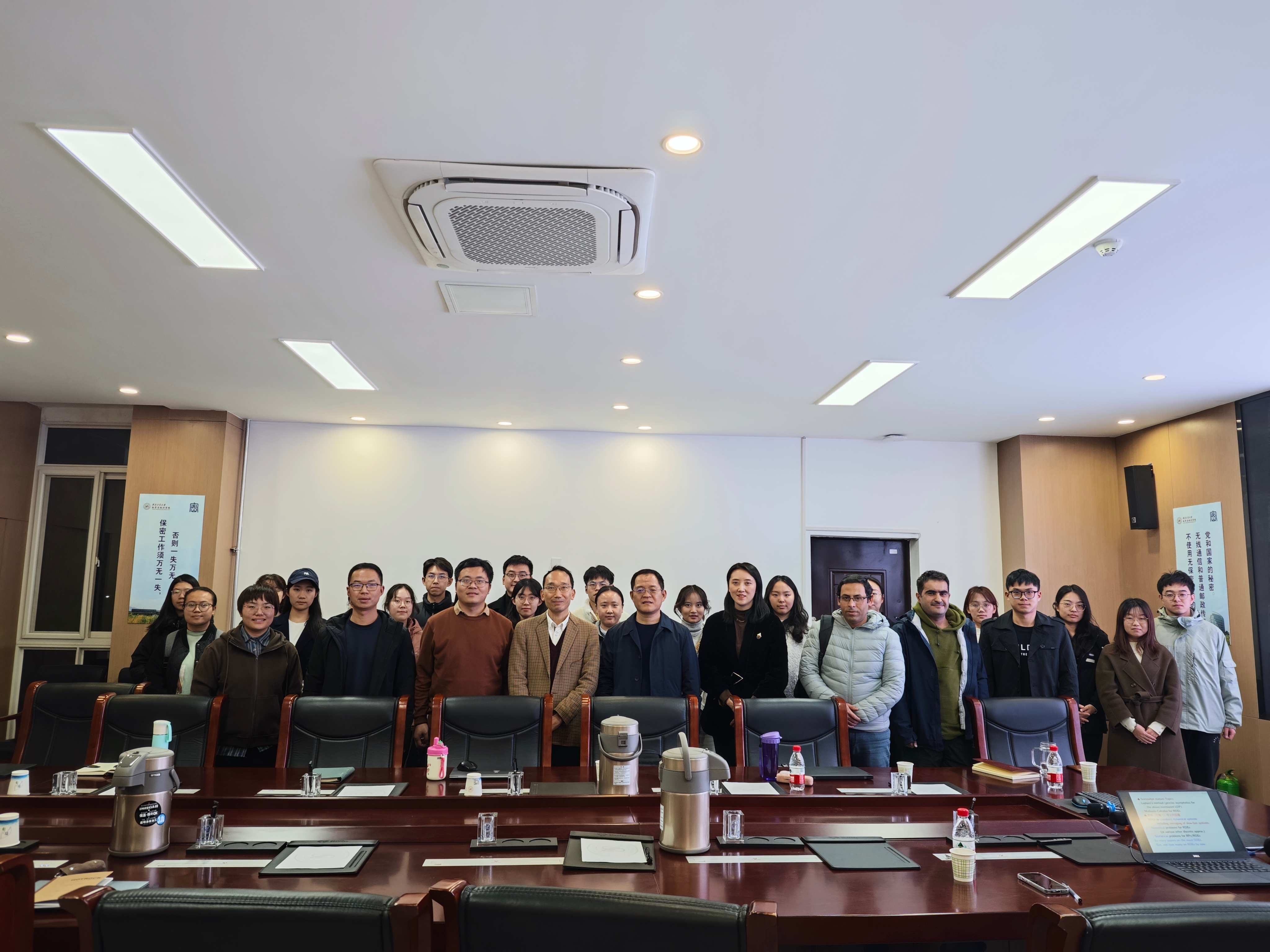 数学-论坛.jpg 数学-论坛.jpg