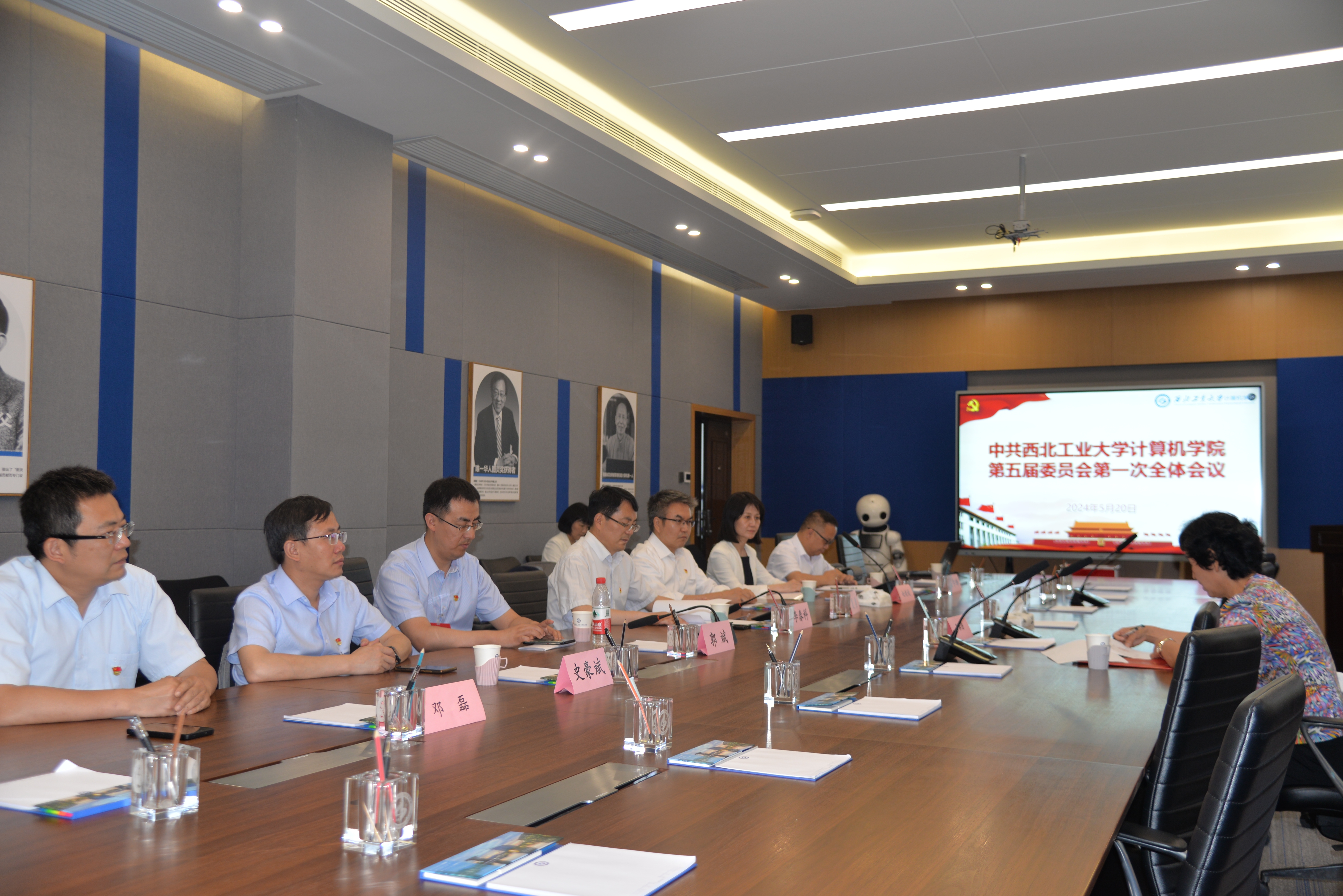 DSC_5027.JPG DSC_5027.JPG